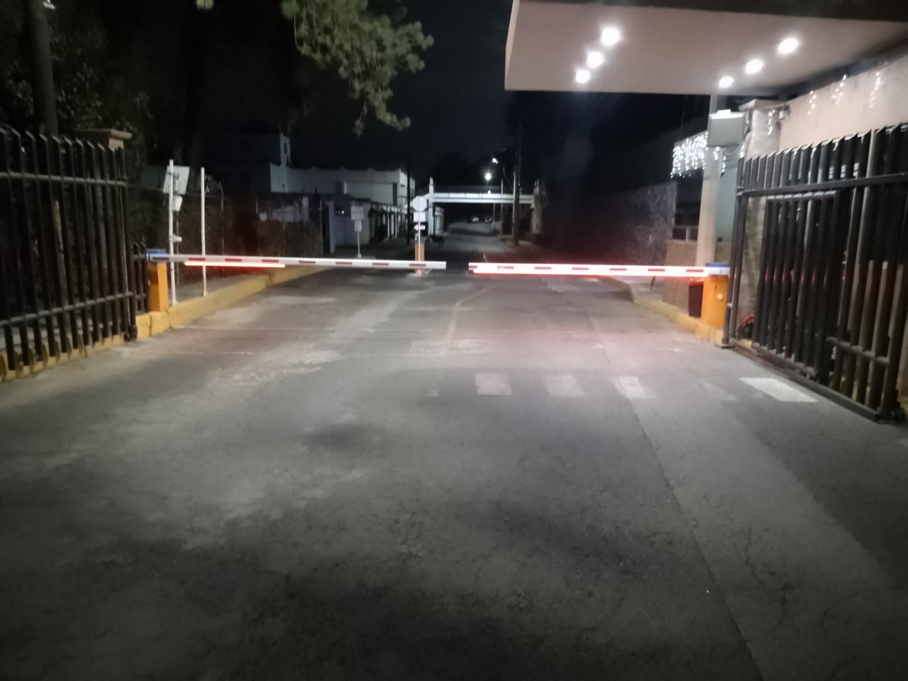 Instalación de pluma automática